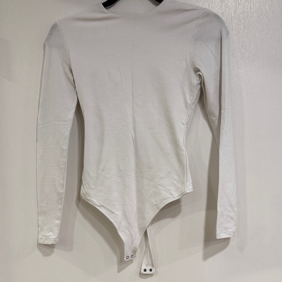 Abercrombie & Fitch Tops - Abercrombie & Fitch White Long Sleeve Bodysuit